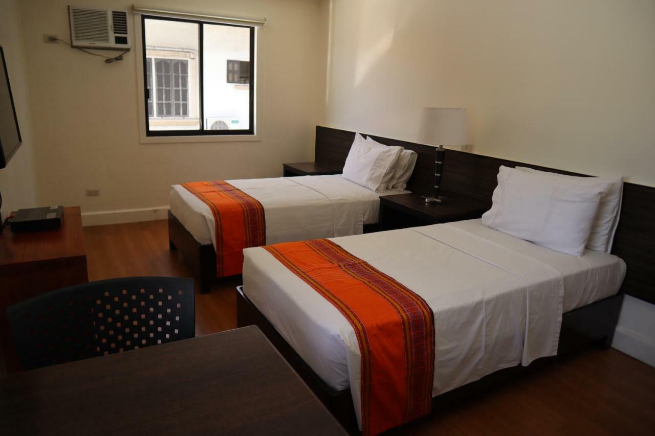Domicilio Lorenzo Davao City Extérieur photo