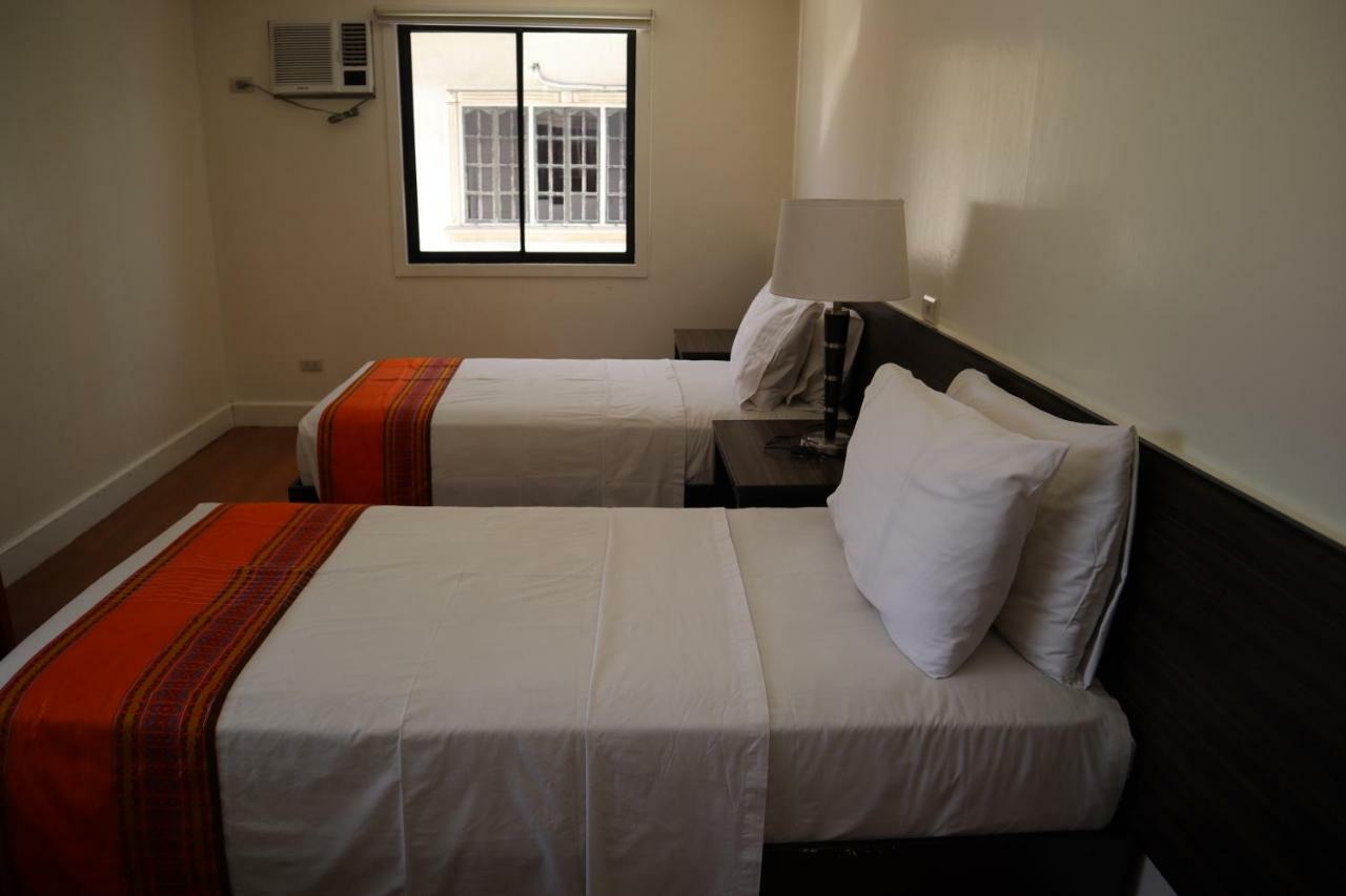 Domicilio Lorenzo Davao City Extérieur photo