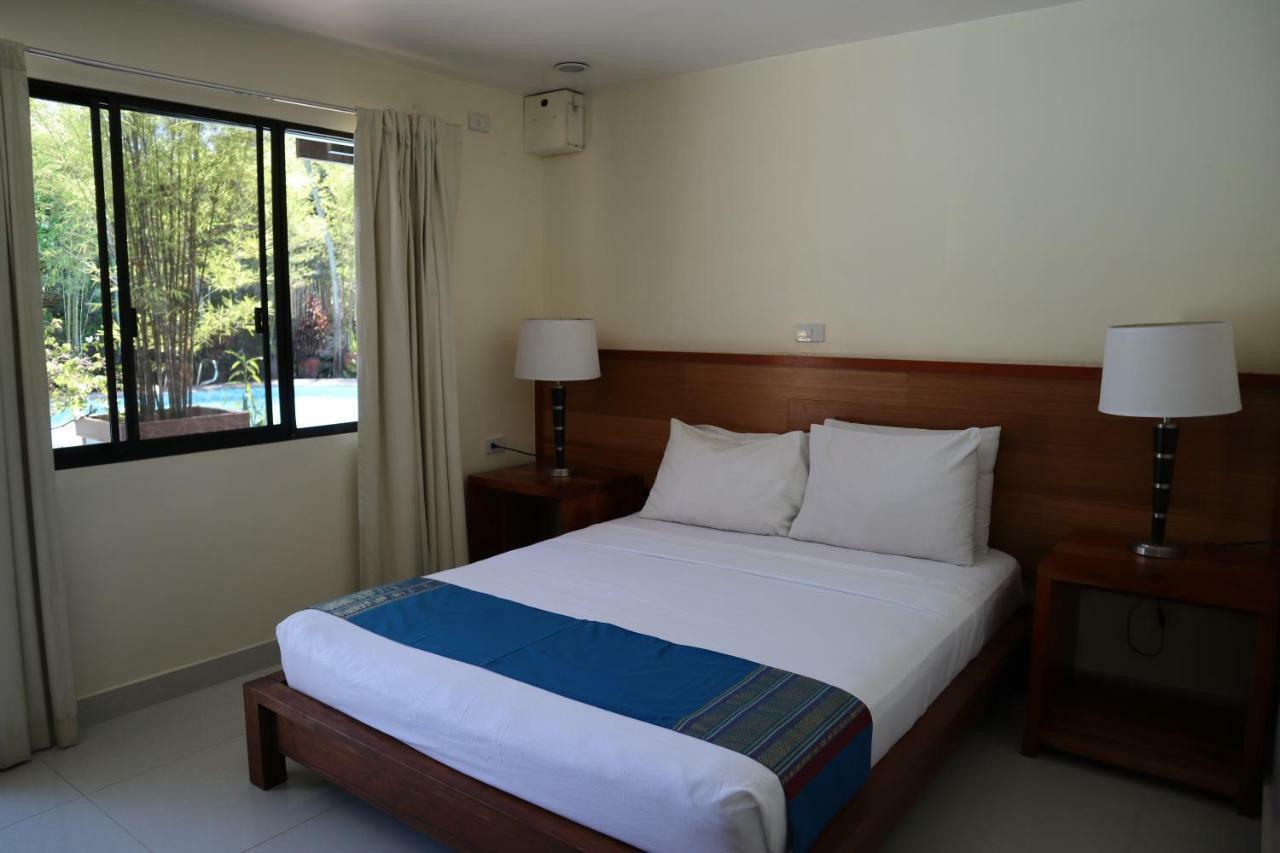 Domicilio Lorenzo Davao City Extérieur photo