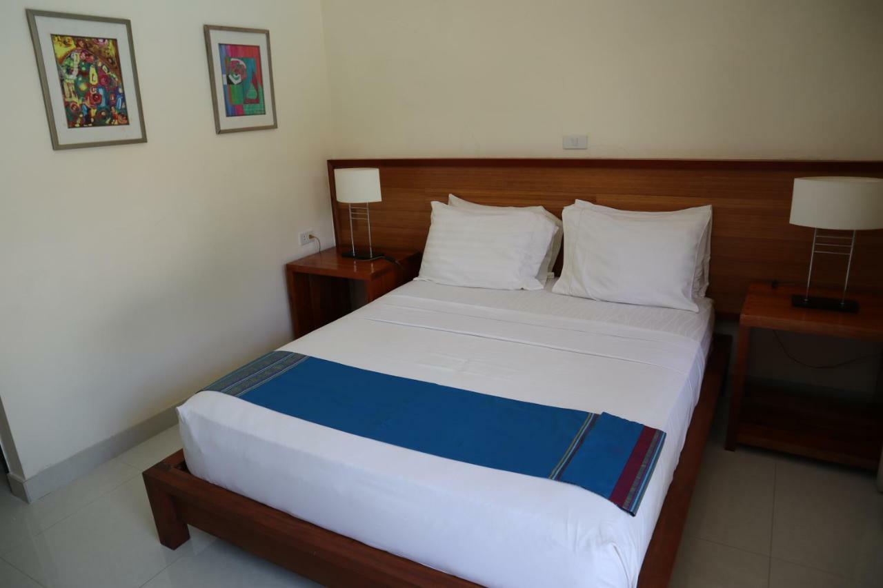 Domicilio Lorenzo Davao City Extérieur photo