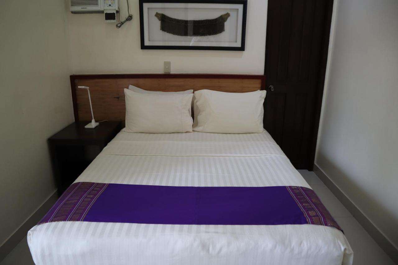 Domicilio Lorenzo Davao City Extérieur photo